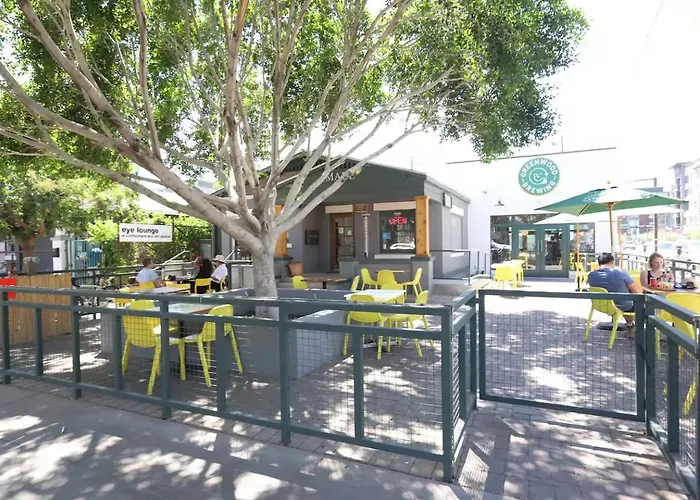Gasthof Dtph Urban Escape - Pool Phoenix